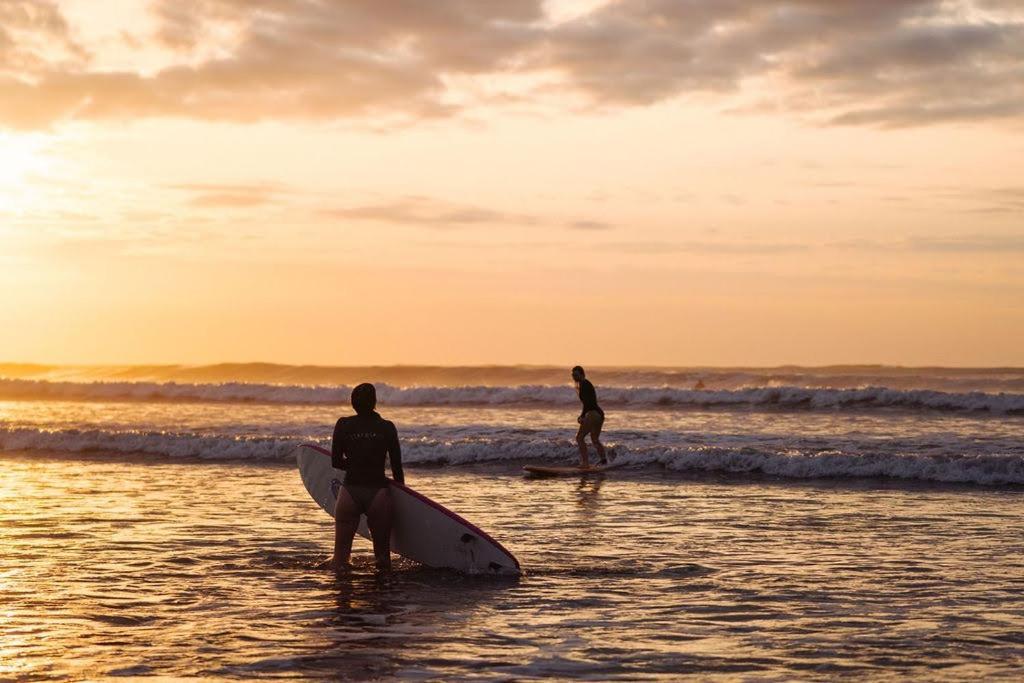Sansara Surf Yoga & Resort Cambutal Exterior photo