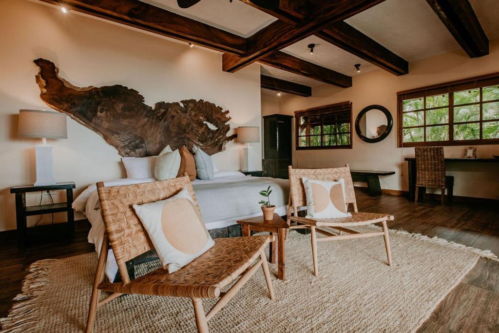 Sansara Surf Yoga & Resort Cambutal Exterior photo